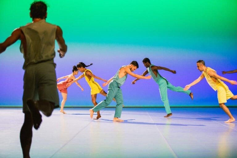 in c sasha waltz guests terry riley ensemble yanina isla kopie
